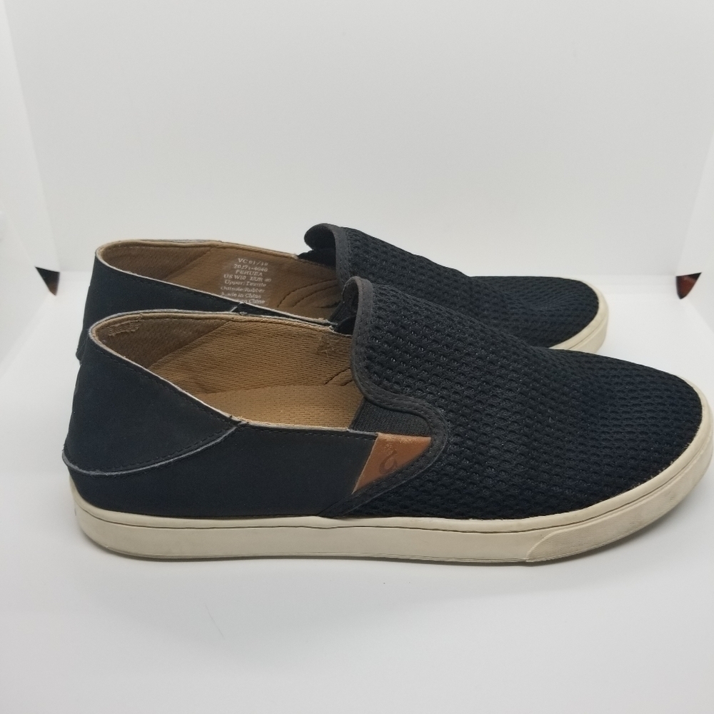 Olukai Pehuea black slip on convertible sneaker drop in heel size 10